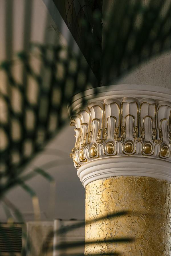 Hotel Blue Weiss Νετάνια Εξωτερικό φωτογραφία